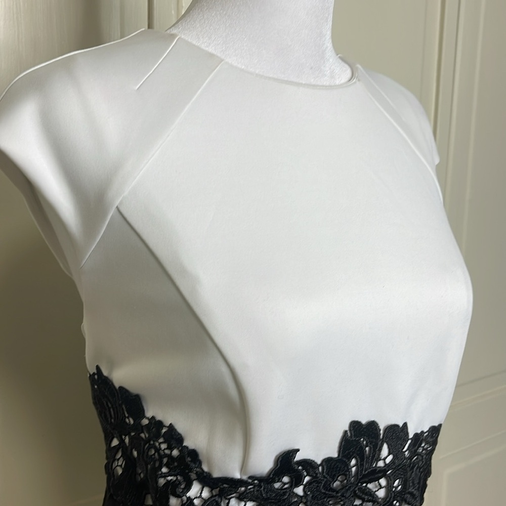 New York & Company Women’s White Sheath Dress Black Lace Accent Size Medium - Picture 6 of 12